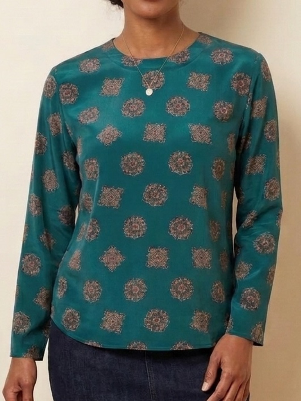 Talbots emerald gorgeous blouse top Size 12 Elegance colourfully casual party